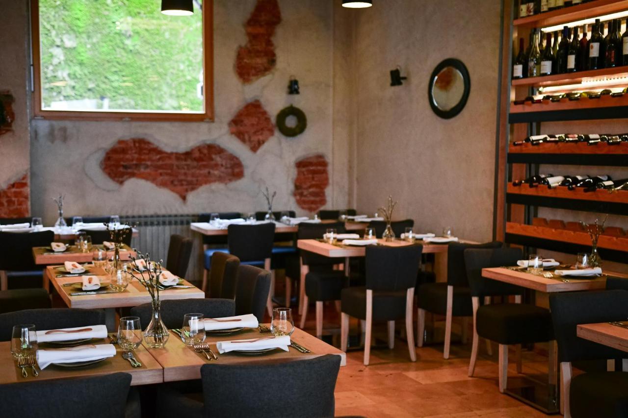 Pod Zidom Rooms Zagreb Buitenkant foto