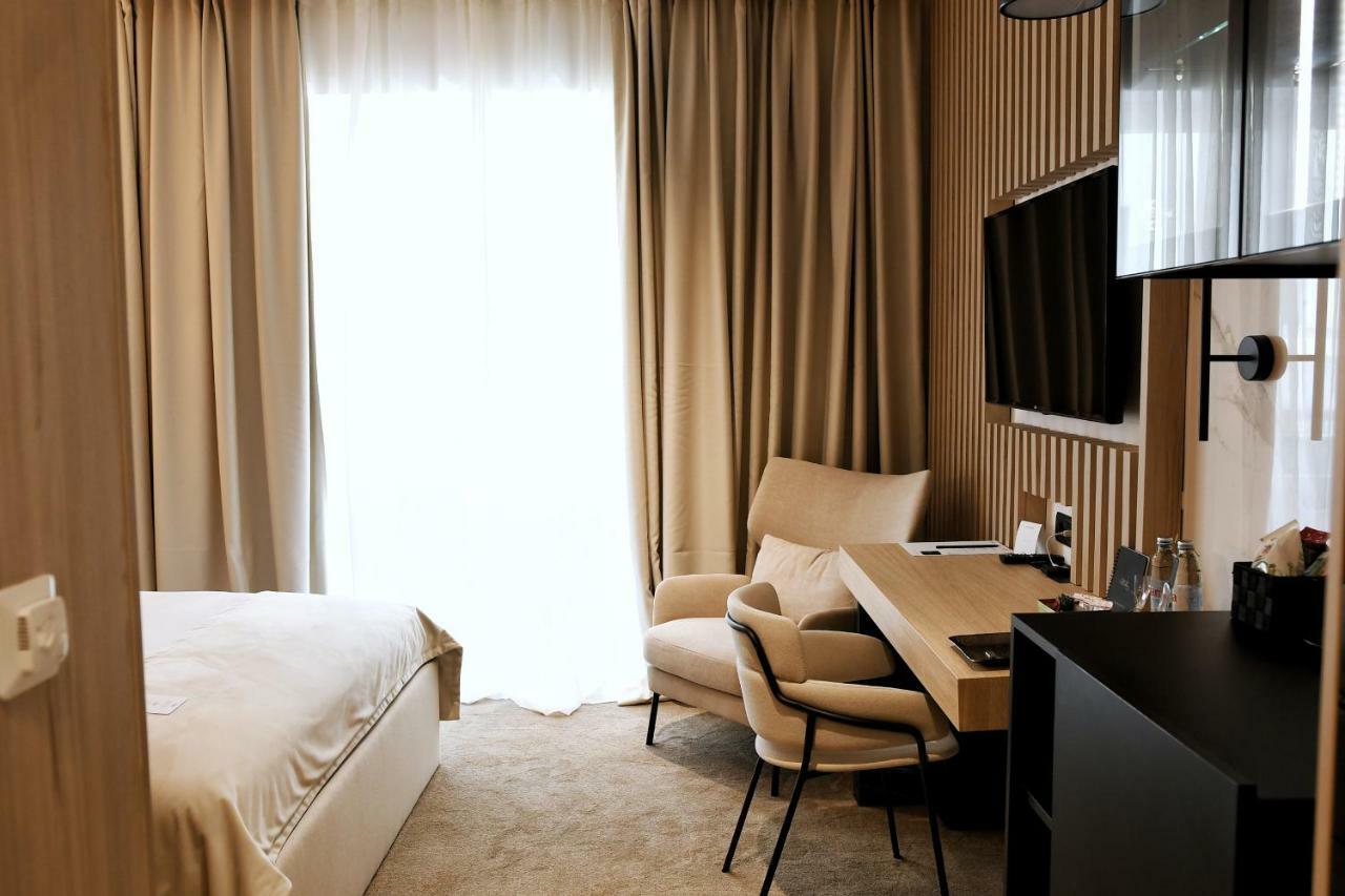Pod Zidom Rooms Zagreb Buitenkant foto