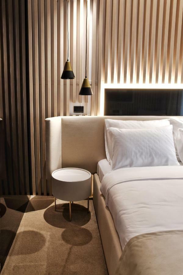 Pod Zidom Rooms Zagreb Buitenkant foto