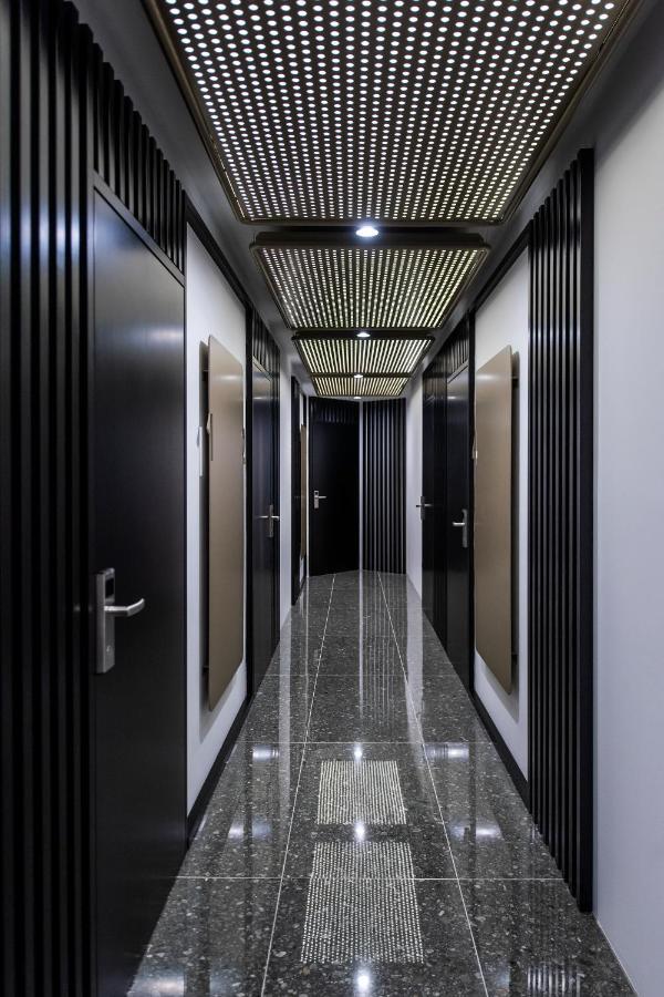 Pod Zidom Rooms Zagreb Buitenkant foto