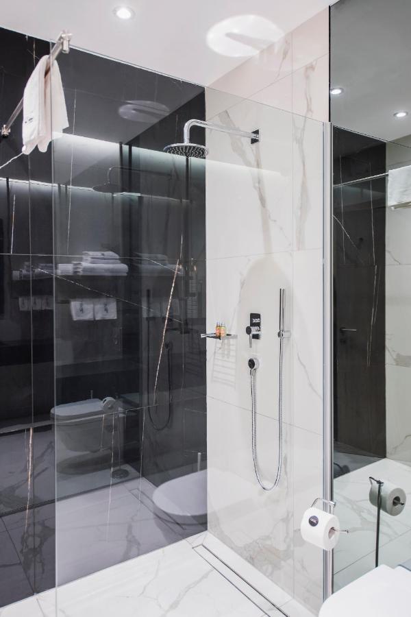 Pod Zidom Rooms Zagreb Buitenkant foto